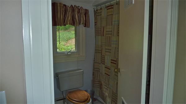 83 Norwich Road Needham, MA 02492 - Photo 7 of 23 Gallery Image 7