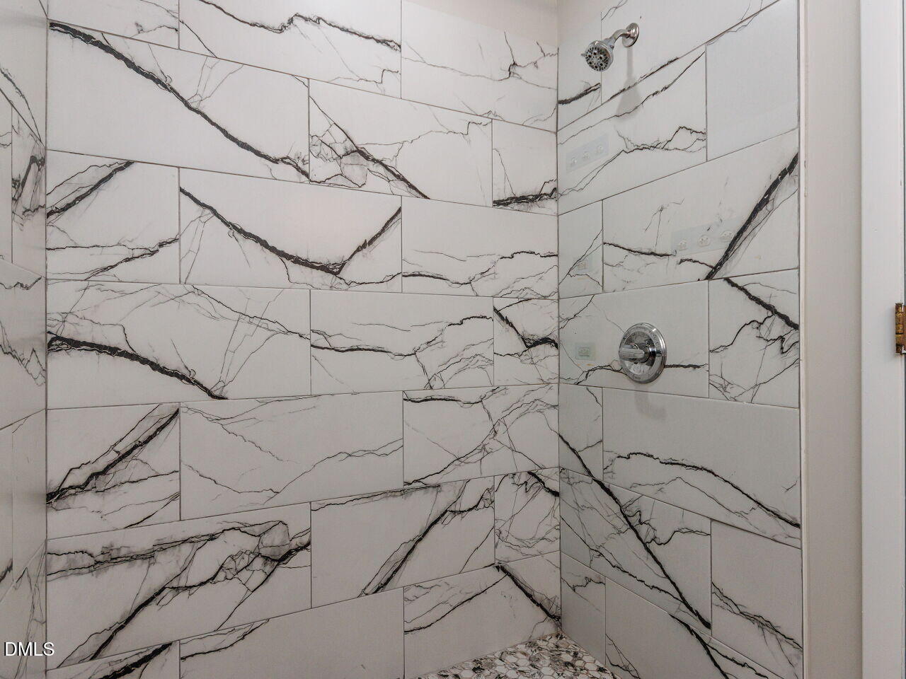 577 Corbett Road Clayton, NC 27520 - Photo 21 of 33 025-1280x960-bathroom