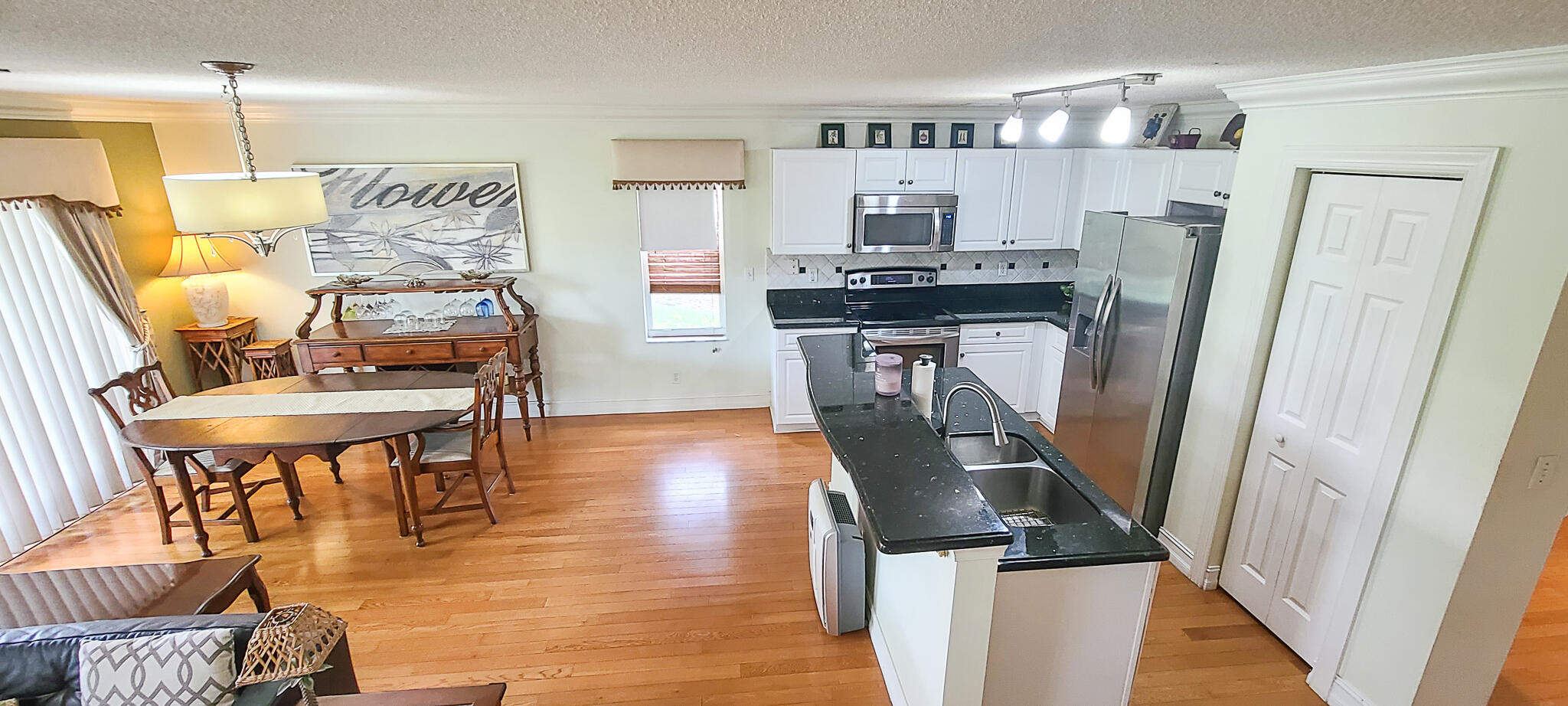 174 Timberwalk Trail Jupiter, FL 33458 - Photo 17 of 45 174Timber-17