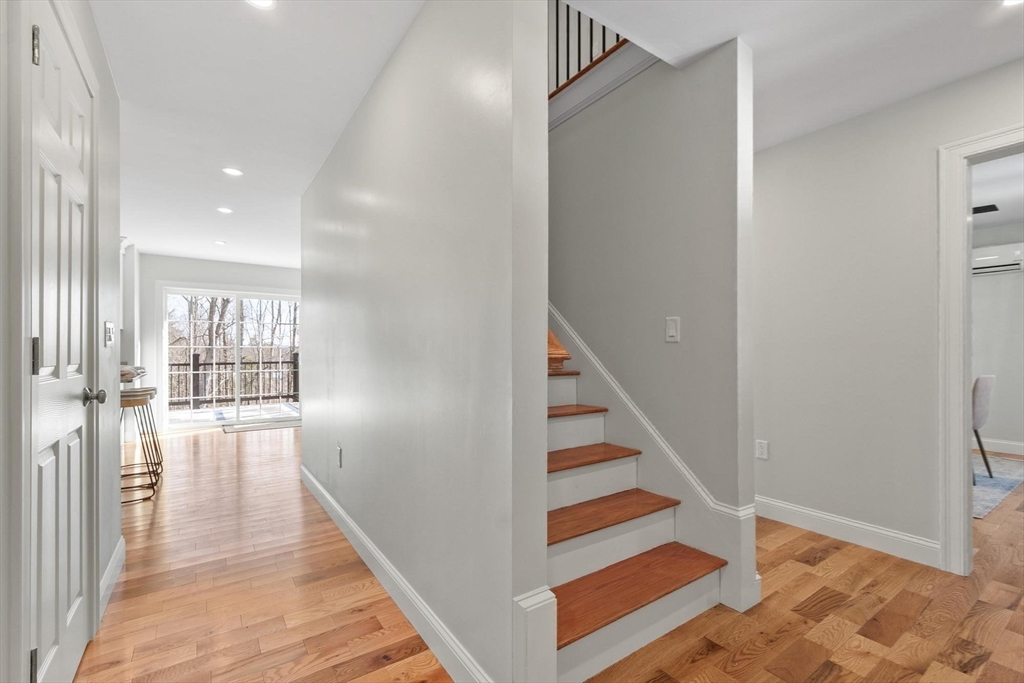 72 A Cottage Lane, Unit LEFT HALF) Templeton, MA 01468 - Photo 15 of 40