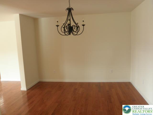 4160 Ross Road Bethlehem, PA 18020 - Photo 10 of 24 Dining Room