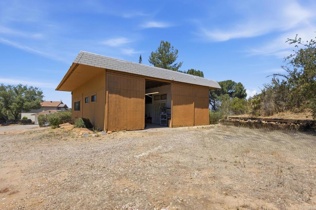 15863 Mussey Grade Road Ramona, CA 92065 - Photo 46 of 58