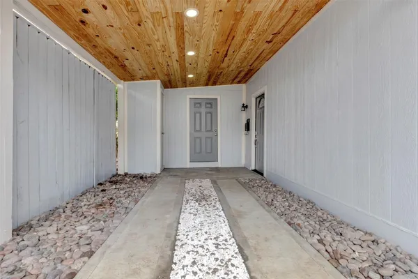 $2,400 | 618 Harvard Street, Unit 1/2, Houston, TX 77007