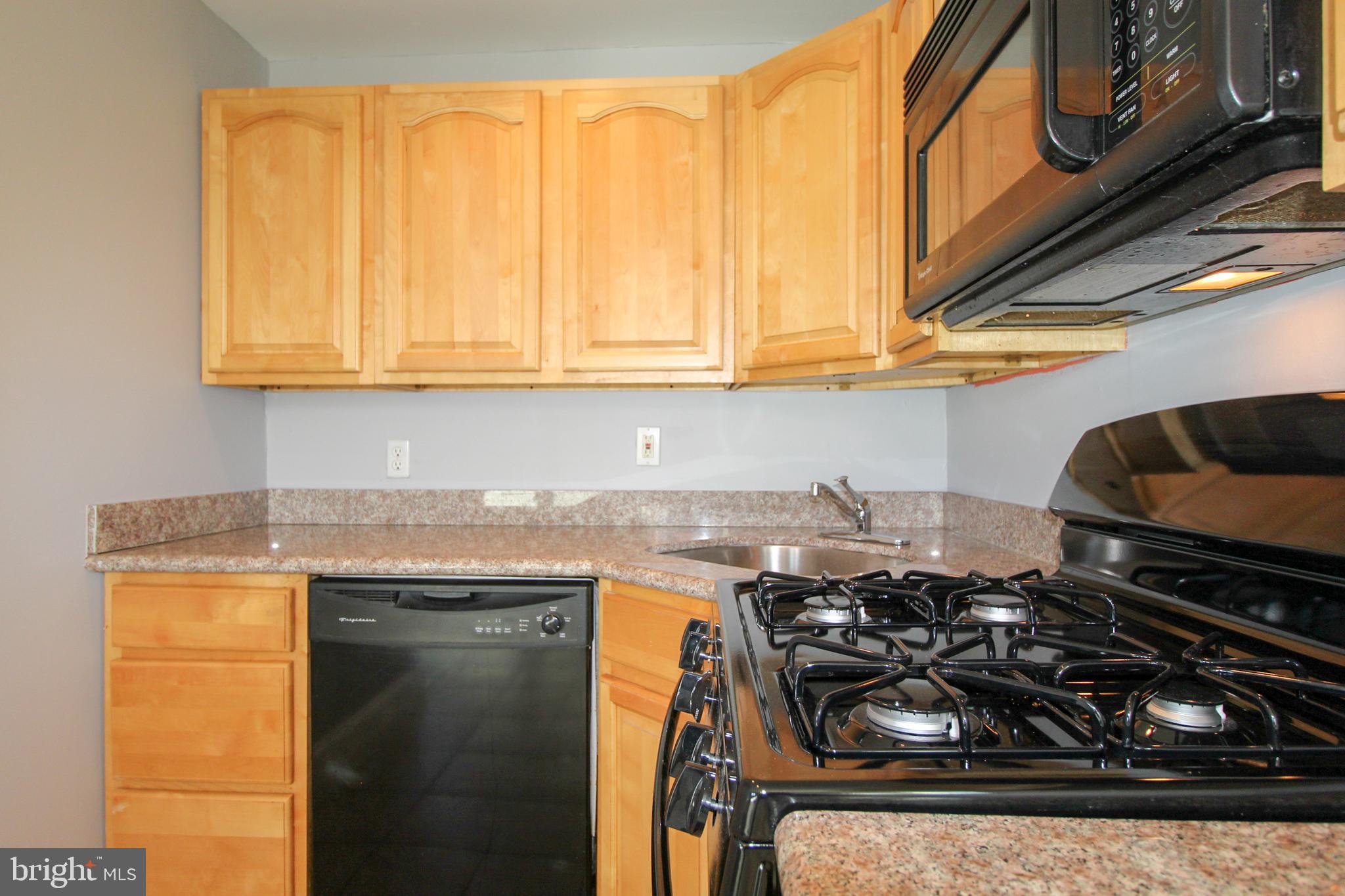 2040 Heather Road Folcroft, PA 19032 - Photo 15 of 29