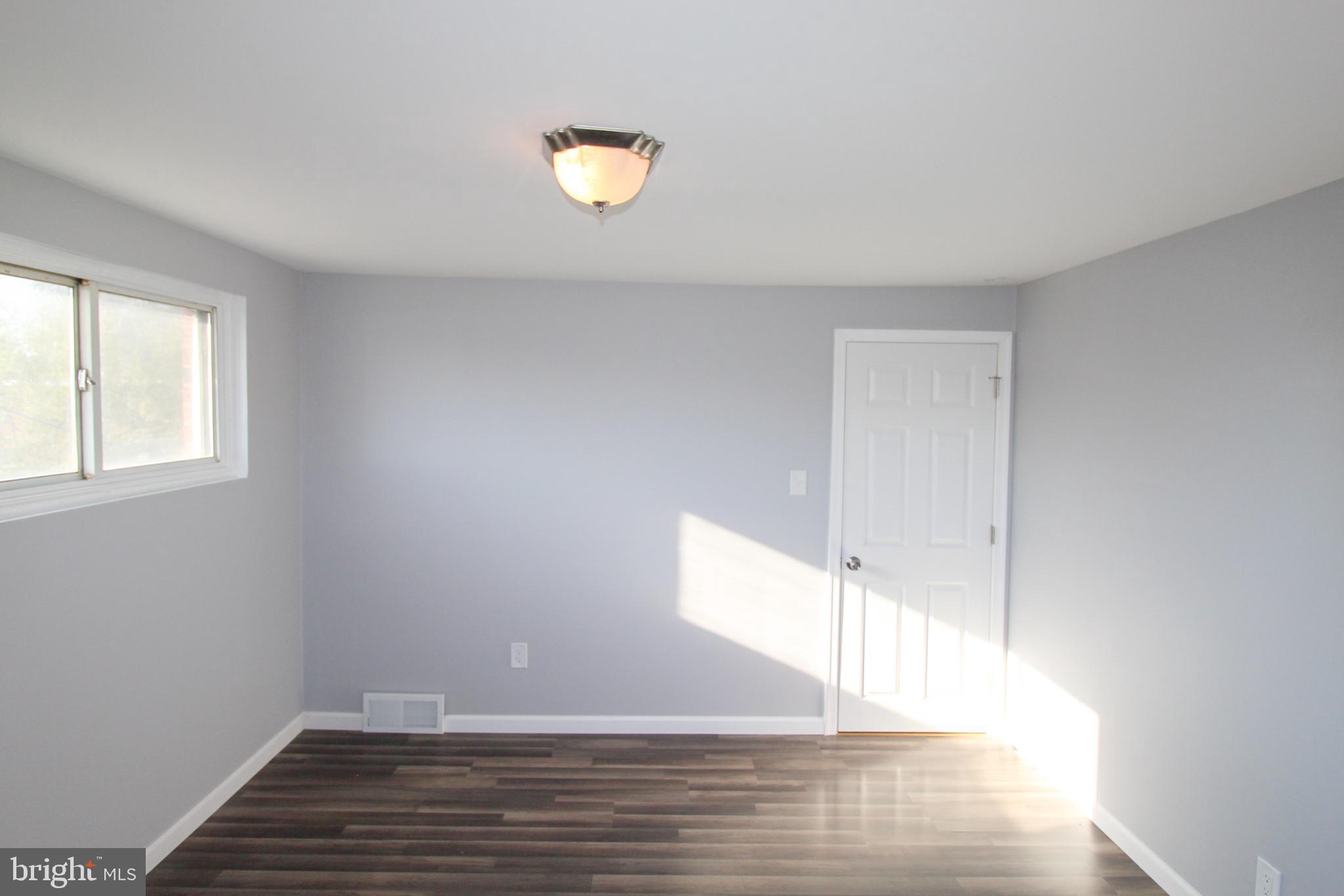 2040 Heather Road Folcroft, PA 19032 - Photo 20 of 29