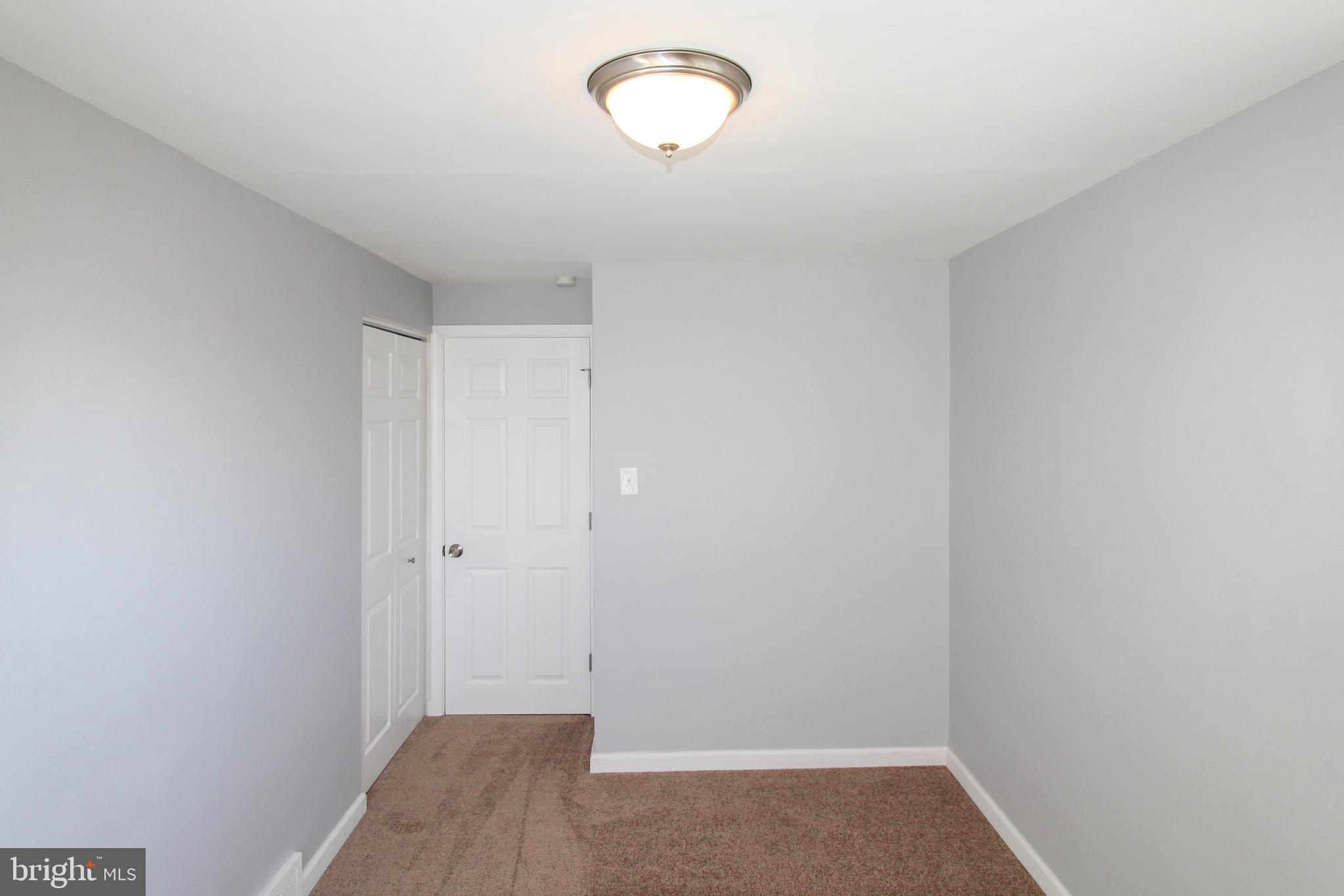 2040 Heather Road Folcroft, PA 19032 - Photo 23 of 29