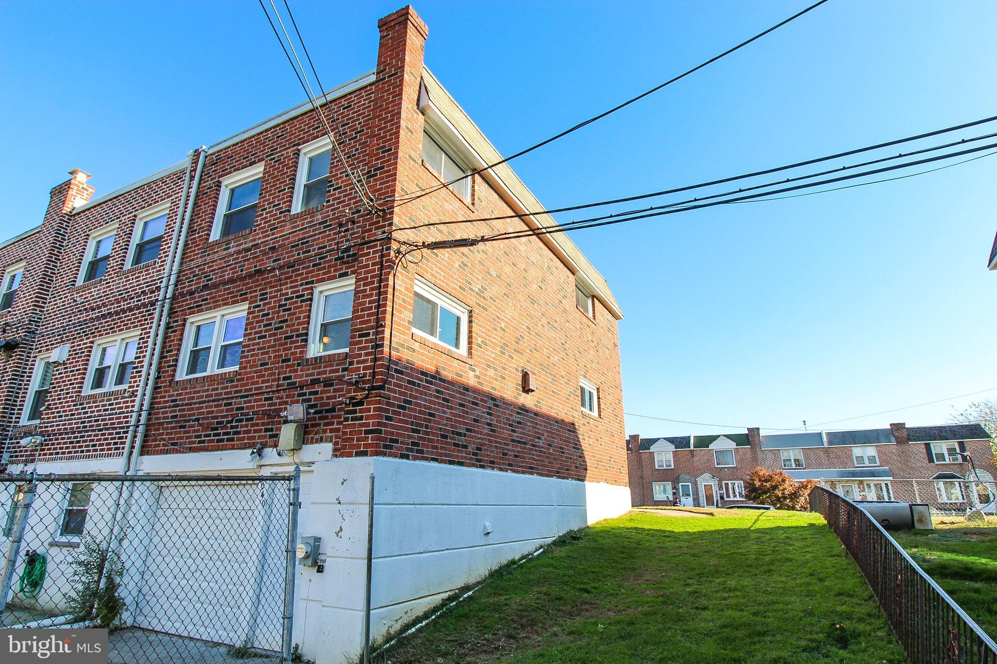 2040 Heather Road Folcroft, PA 19032 - Photo 4 of 29