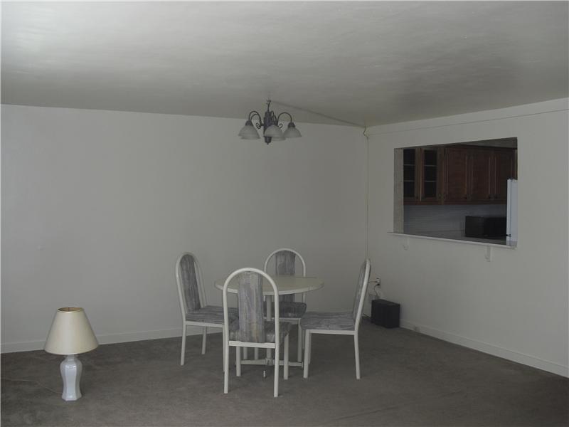 1540 Greentree Road Pittsburgh, PA 15220 - Photo 3 of 15 Dining Room. There is a pass through between the kitchen and dinning room.