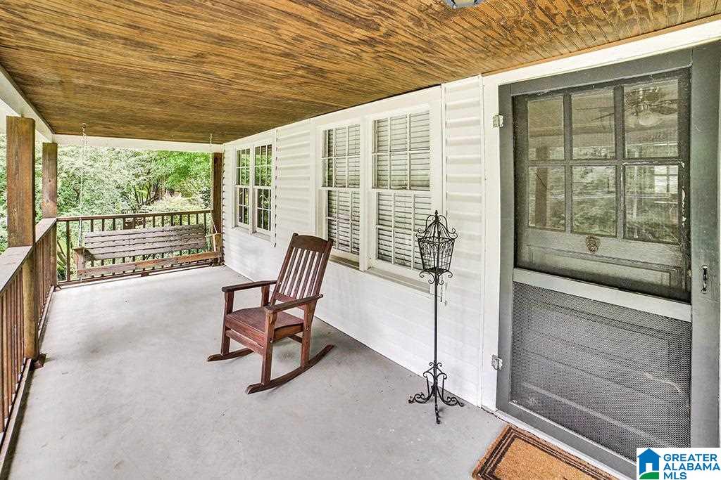 3315 Cahaba Heights Road Vestavia Hills, AL 35243 - Photo 6 of 28