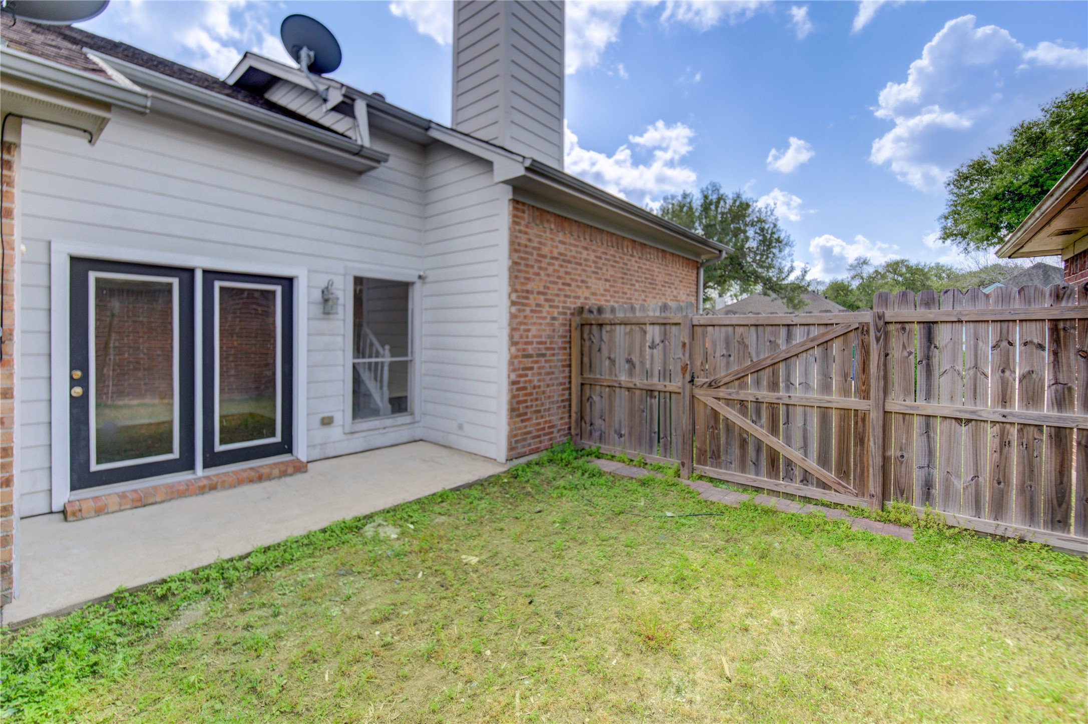 308 North Ranch House Road Angleton, TX 77515 - Photo 33 of 38