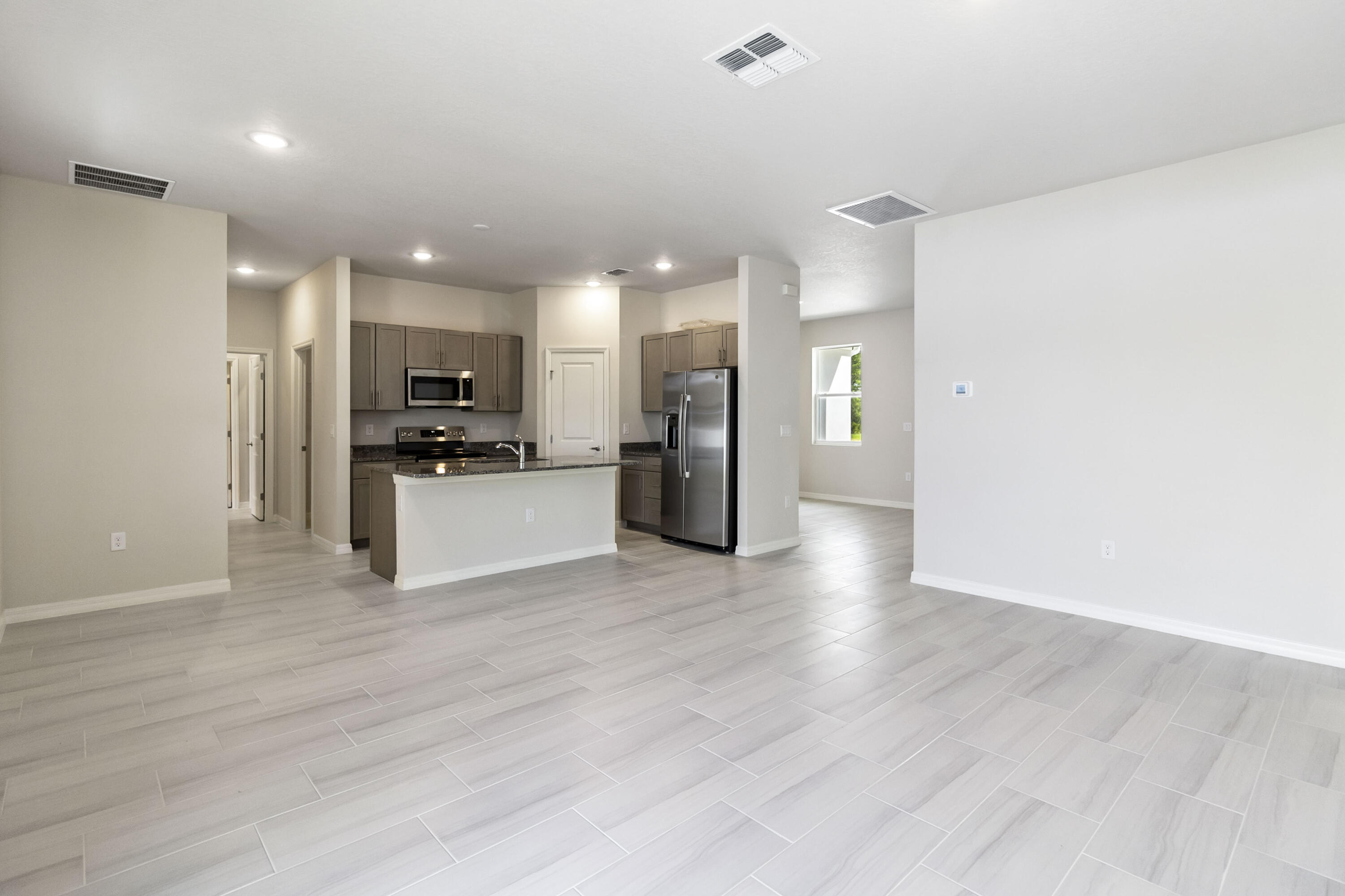 218 High Road Northwest Palm Bay, FL 32907 - Photo 11 of 27 012