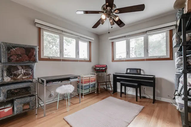 $539,999 | 2521 Gayle Court, Glenview, IL 60025