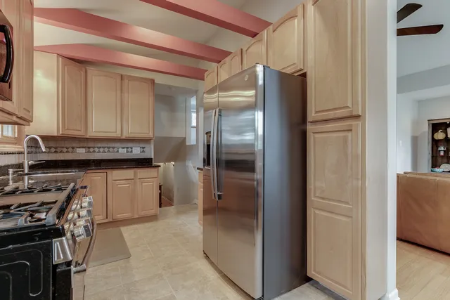 $539,999 | 2521 Gayle Court, Glenview, IL 60025