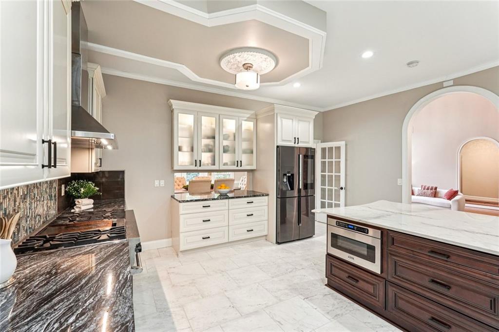 511 Pine Valley Road Southeast Marietta, GA 30067 - Photo 11 of 114