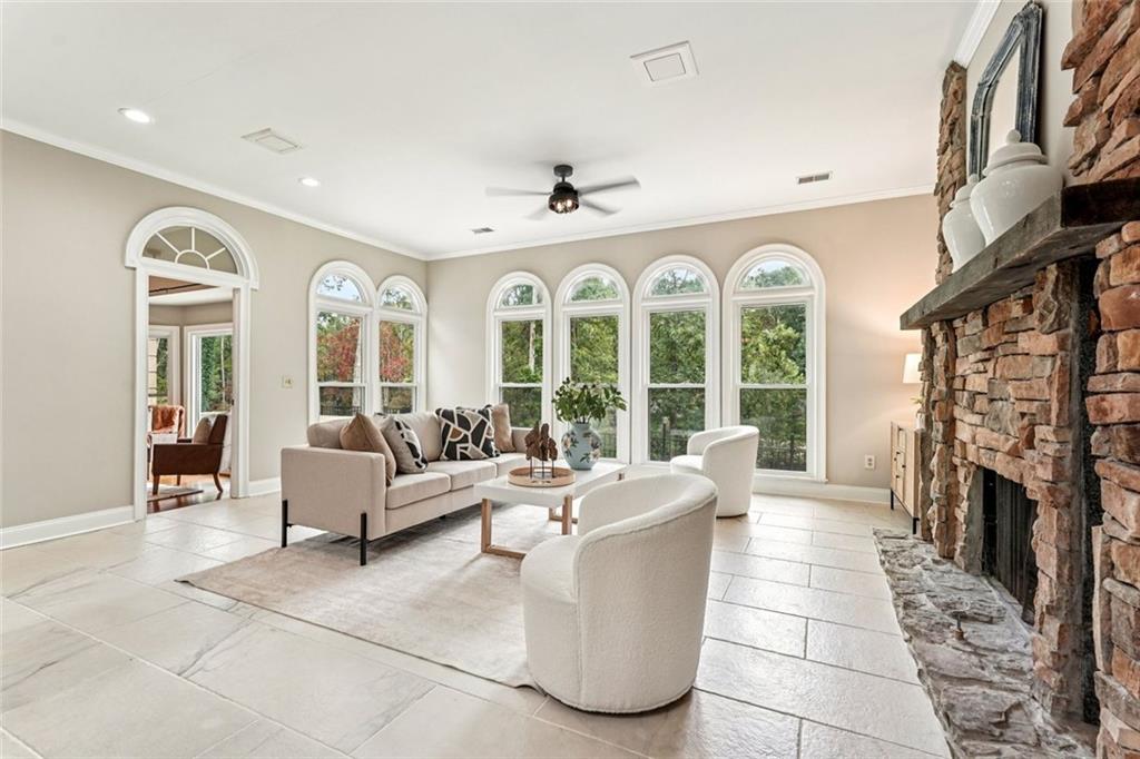 511 Pine Valley Road Southeast Marietta, GA 30067 - Photo 15 of 114