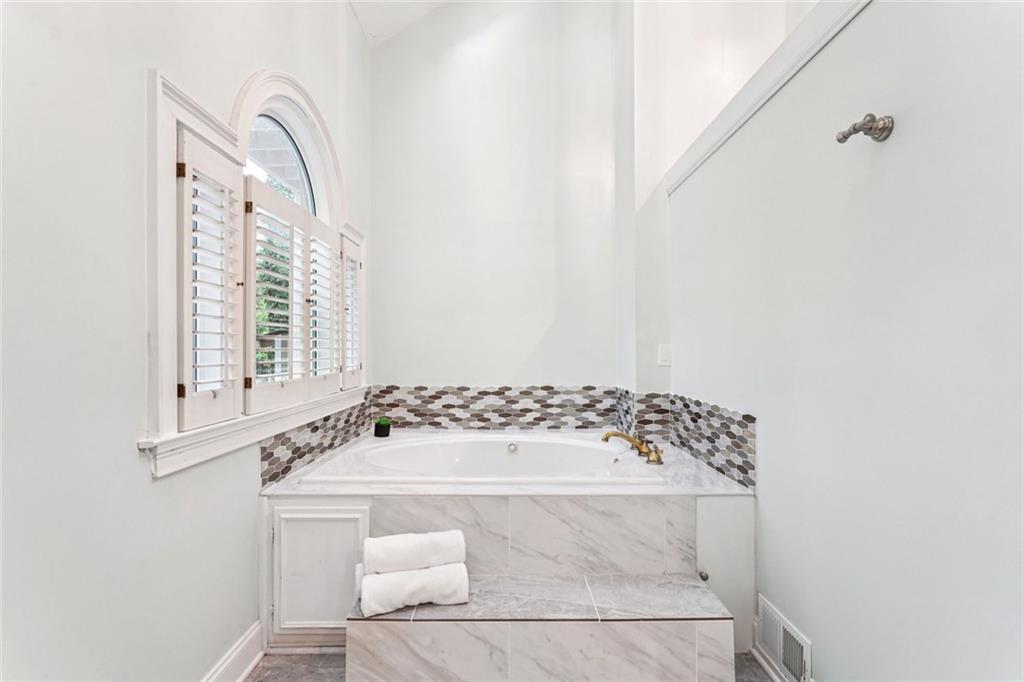 511 Pine Valley Road Southeast Marietta, GA 30067 - Photo 27 of 114