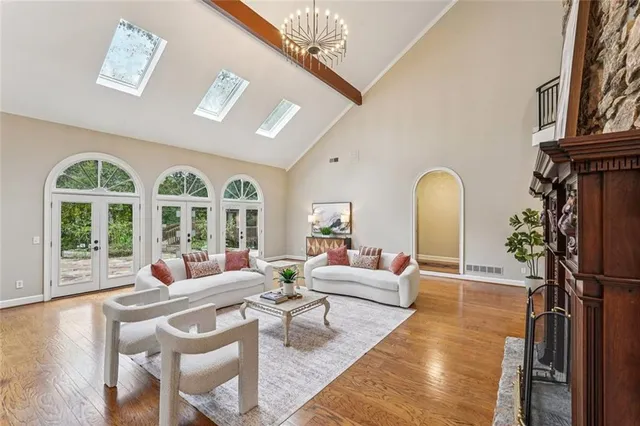 $6,000 | 511 Pine Valley Road Southeast, Marietta, GA 30067