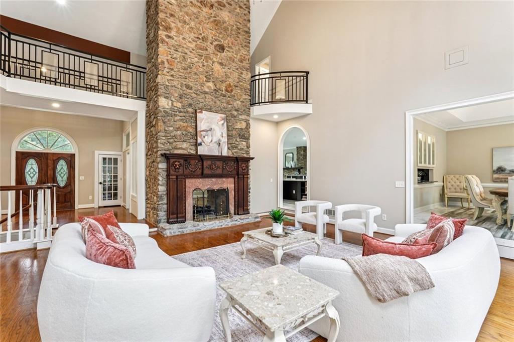 511 Pine Valley Road Southeast Marietta, GA 30067 - Photo 7 of 114