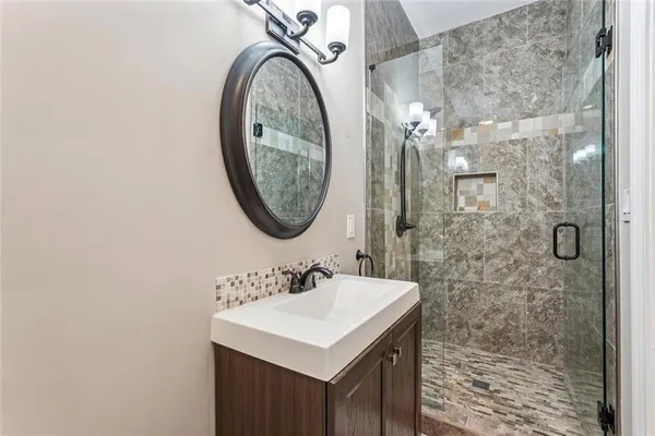 $5,000 | 511 Pine Valley Road Southeast, Marietta, GA 30067