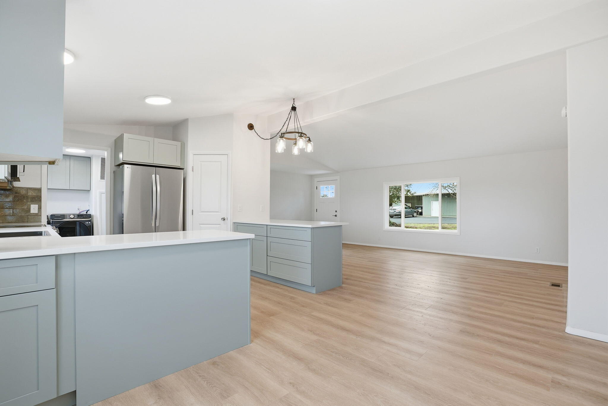 67292 Rabbit Brush Way Bend, OR 97703 - Photo 16 of 54