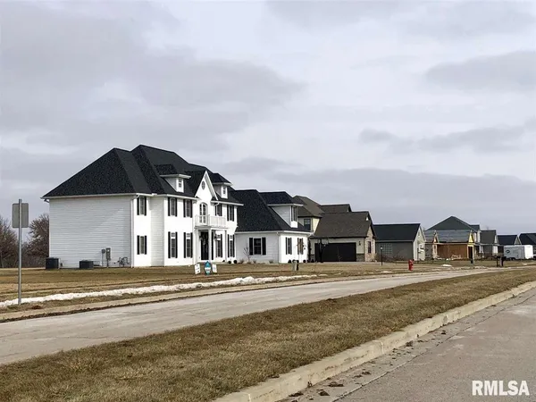 $33,000 | Lot 90 Hurff Drive, Elmwood, IL 61529