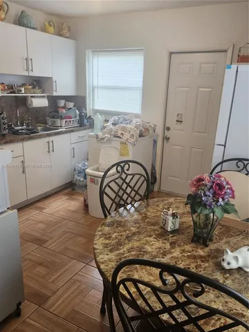 $385,000 | Orange Heights, Miami, FL 33142