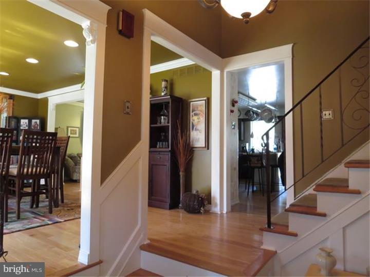 233 Sandringham Road Cherry Hill, NJ 08003 - Photo 3 of 16