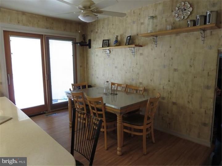 233 Sandringham Road Cherry Hill, NJ 08003 - Photo 8 of 16