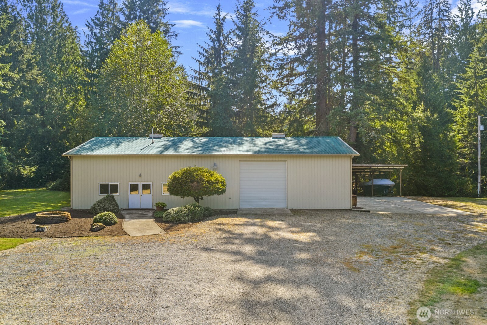 27605 Southeast Issaquah-Fall City Road Fall City, WA 98024 - Photo 27 of 39 a view of backyard of house