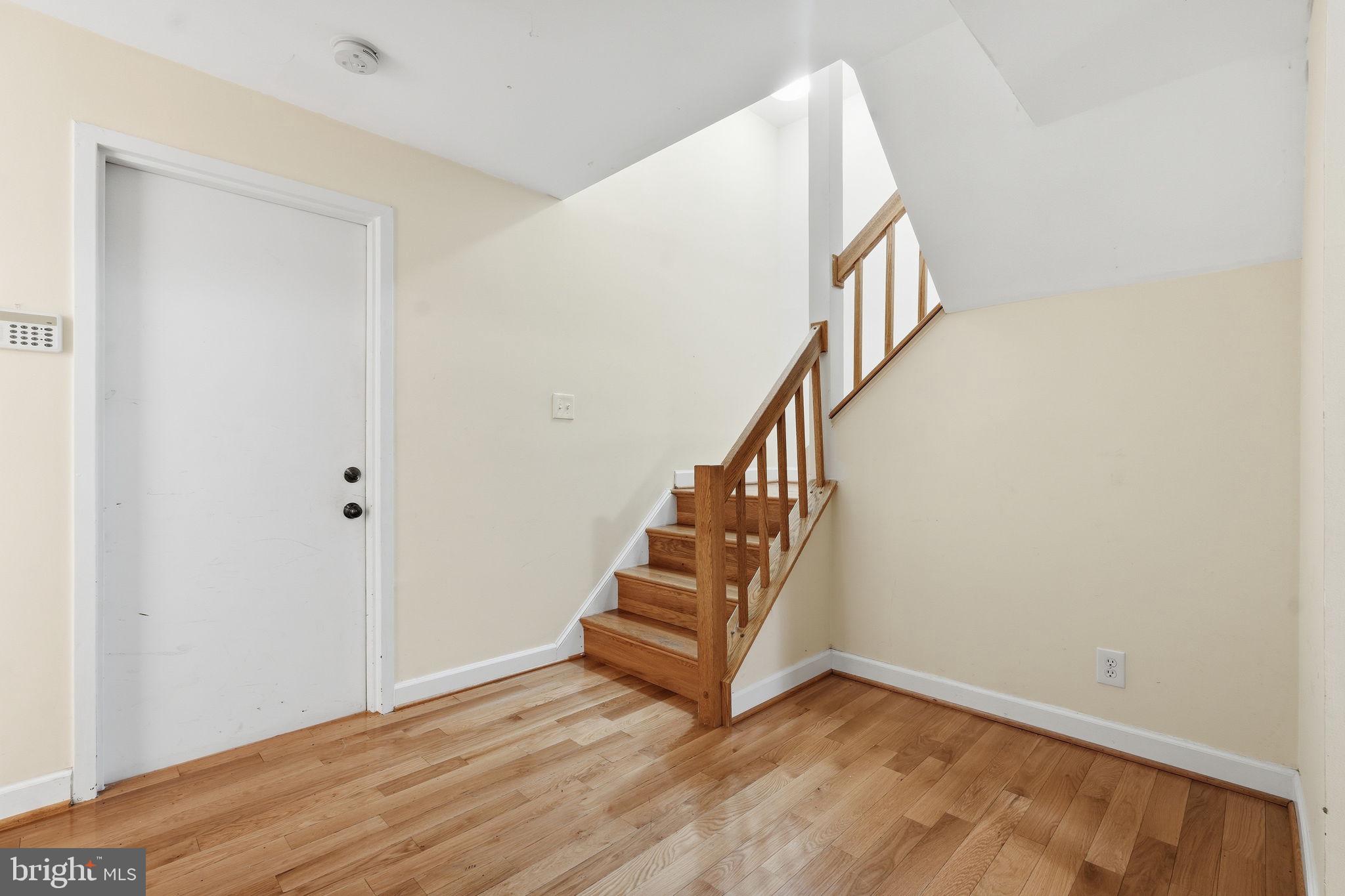 1609 Oak Spring Way Reston, VA 20190 - Photo 42 of 50