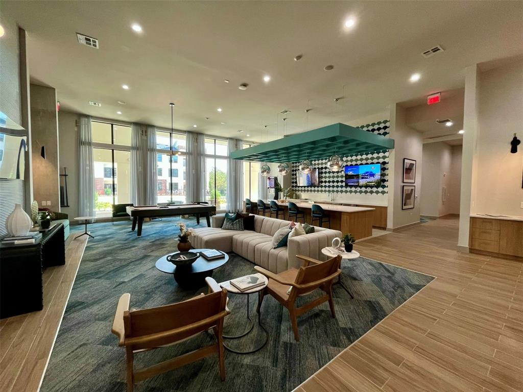 2011 Texas Heritage Pkwy Unit 5304  