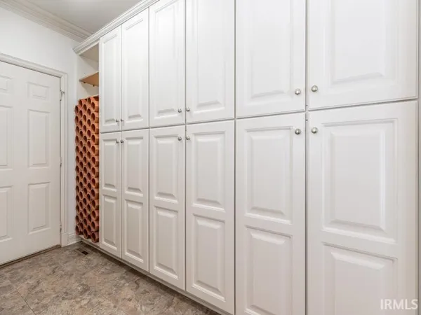 $449,000 | 10386 Regent Court, Newburgh, IN 47630