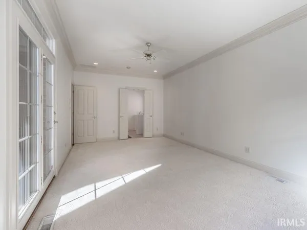 $449,000 | 10386 Regent Court, Newburgh, IN 47630