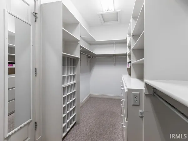 $449,000 | 10386 Regent Court, Newburgh, IN 47630