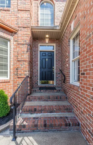 $449,000 | 10386 Regent Court, Newburgh, IN 47630