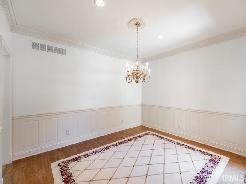 10386 Regent Court Newburgh, IN 47630 - Photo 8 of 36