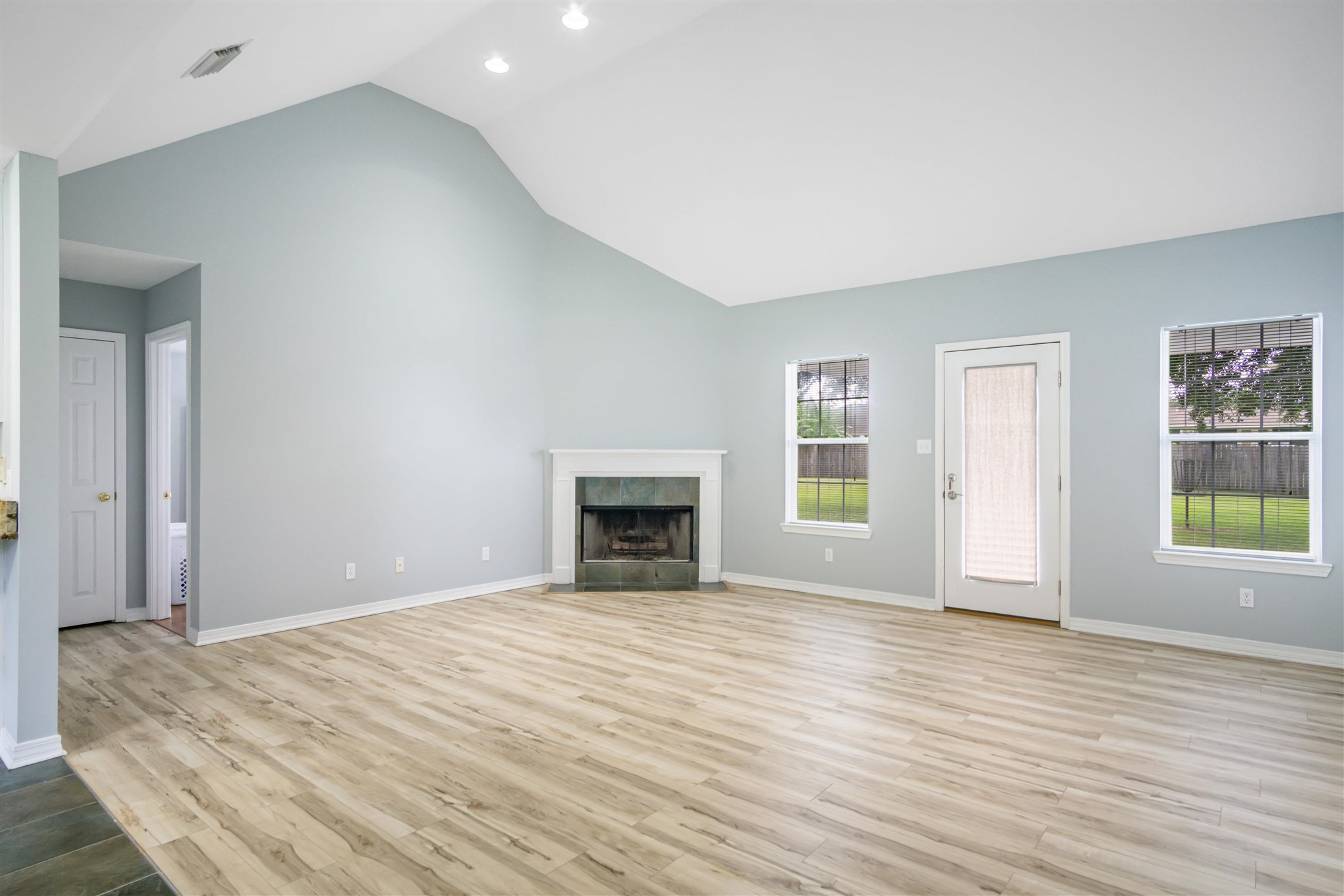 8660 Gale Rowe Lane Fairhope, AL 36532 - Photo 4 of 28