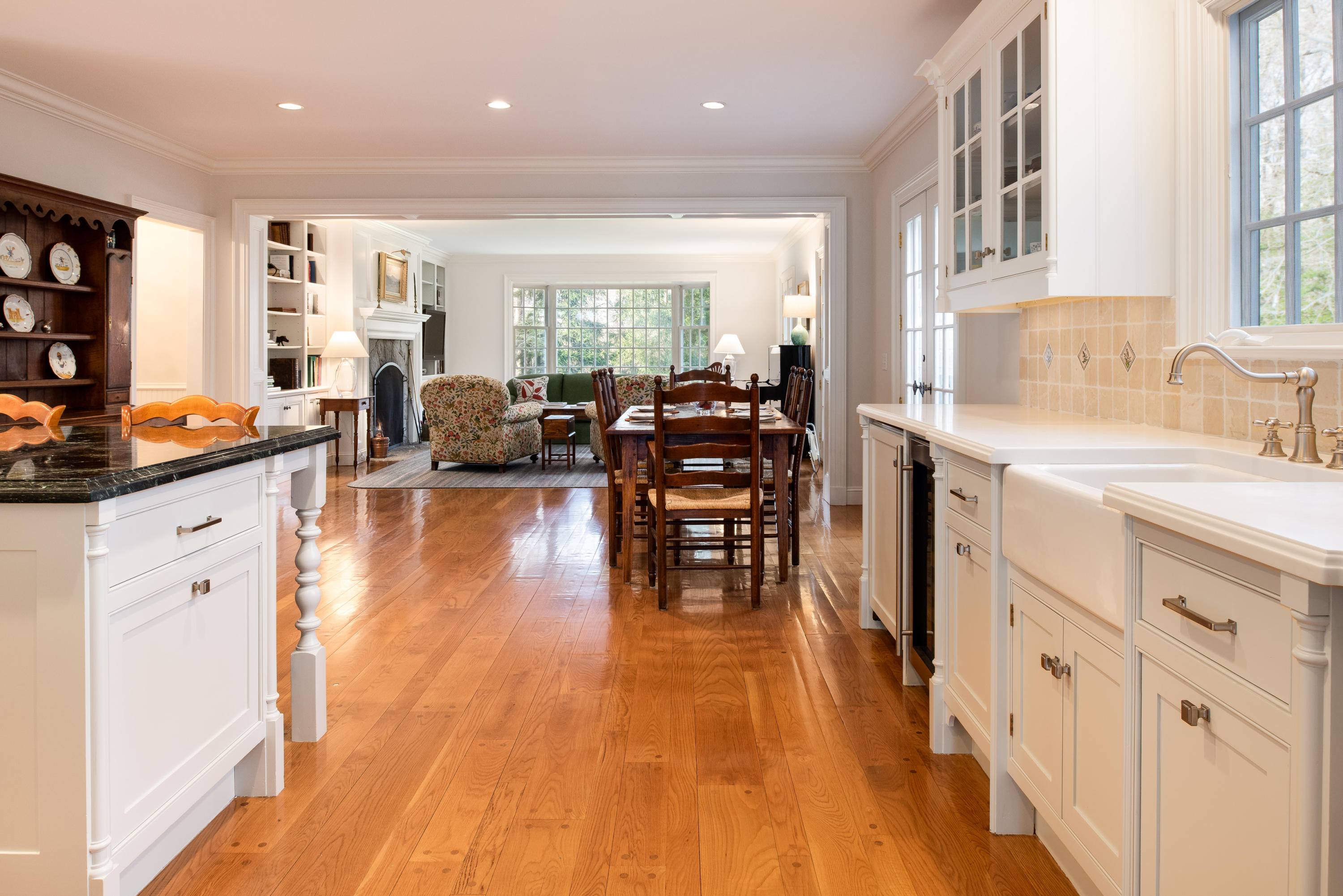 41 St Nicholas Road Darien, CT 06820 - Photo 17 of 39 a very nice looking kitchen with hard wood flooring
