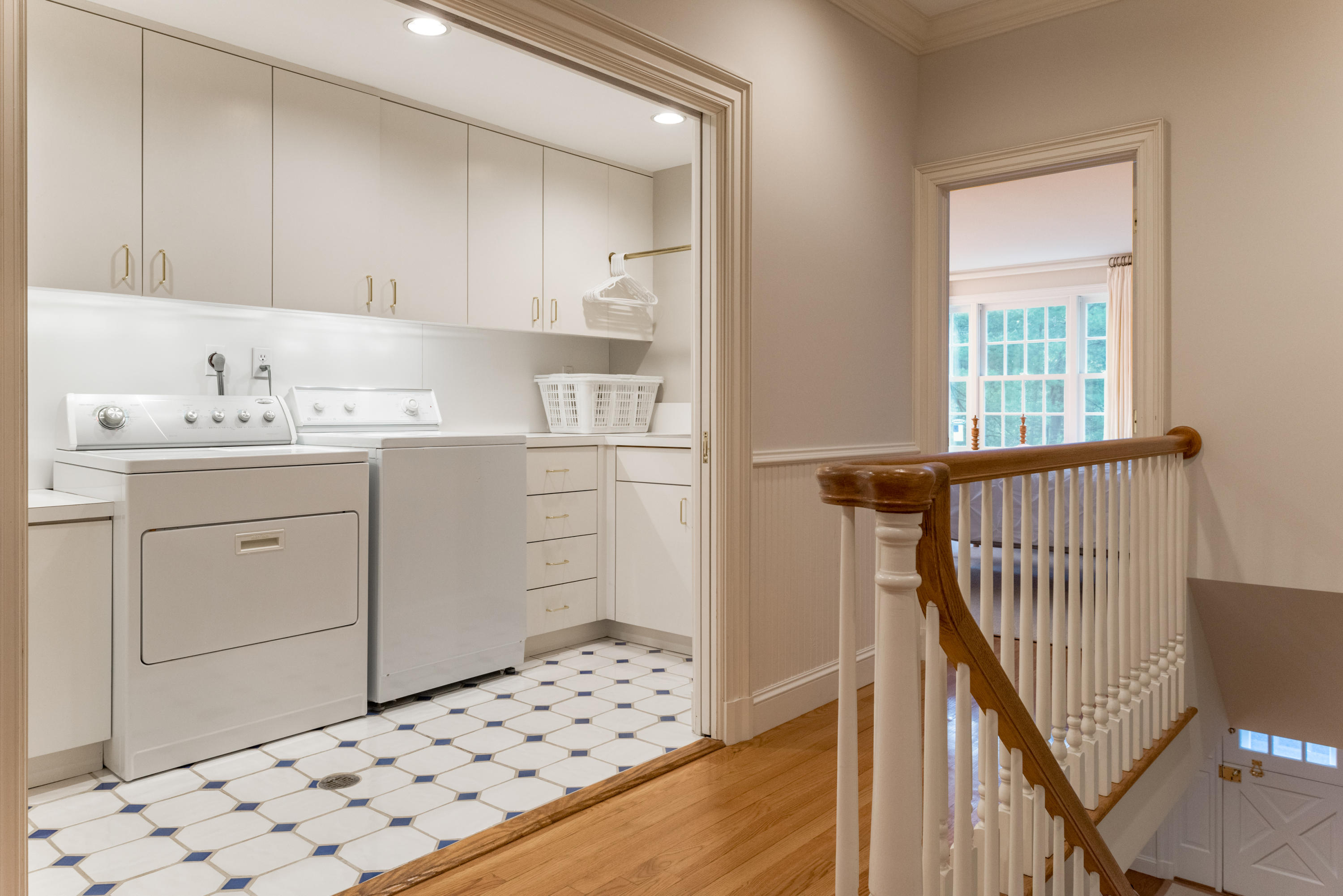41 St Nicholas Road Darien, CT 06820 - Photo 20 of 39 a kitchen with granite countertop a sink a stove a refrigerator and cabinets
