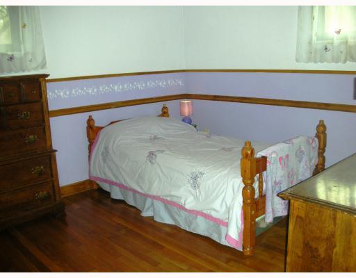 258 Kaufman Road Gibsonia, PA 15044 - Photo 8 of 14 Other. Second bedroom also features 2 windows