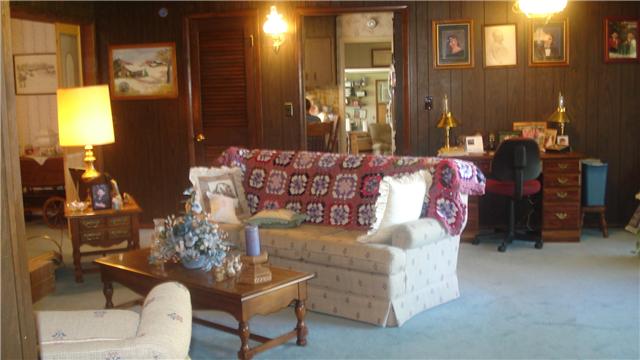 281 Doak Road Manchester, TN 37355 - Photo 8 of 20 Another view of Living Room that has a lots of room.