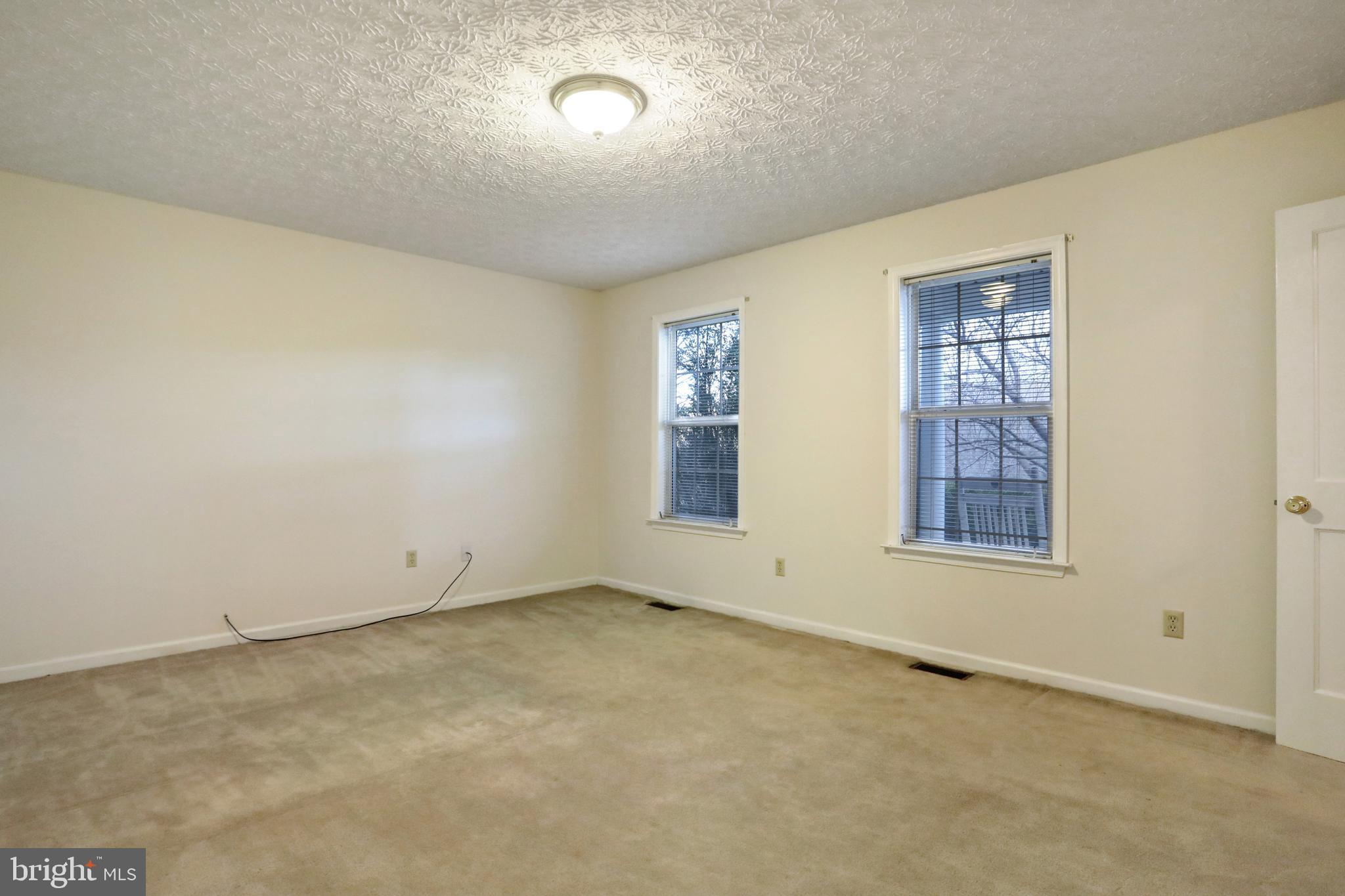 566 Morgan Ford Road Front Royal, VA 22630 - Photo 21 of 60 Formal Living room