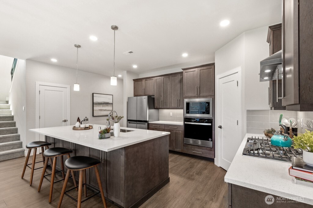 3402 165th Street Southeast Bothell, WA 98012 - Photo 10 of 39 Gallery Image 10