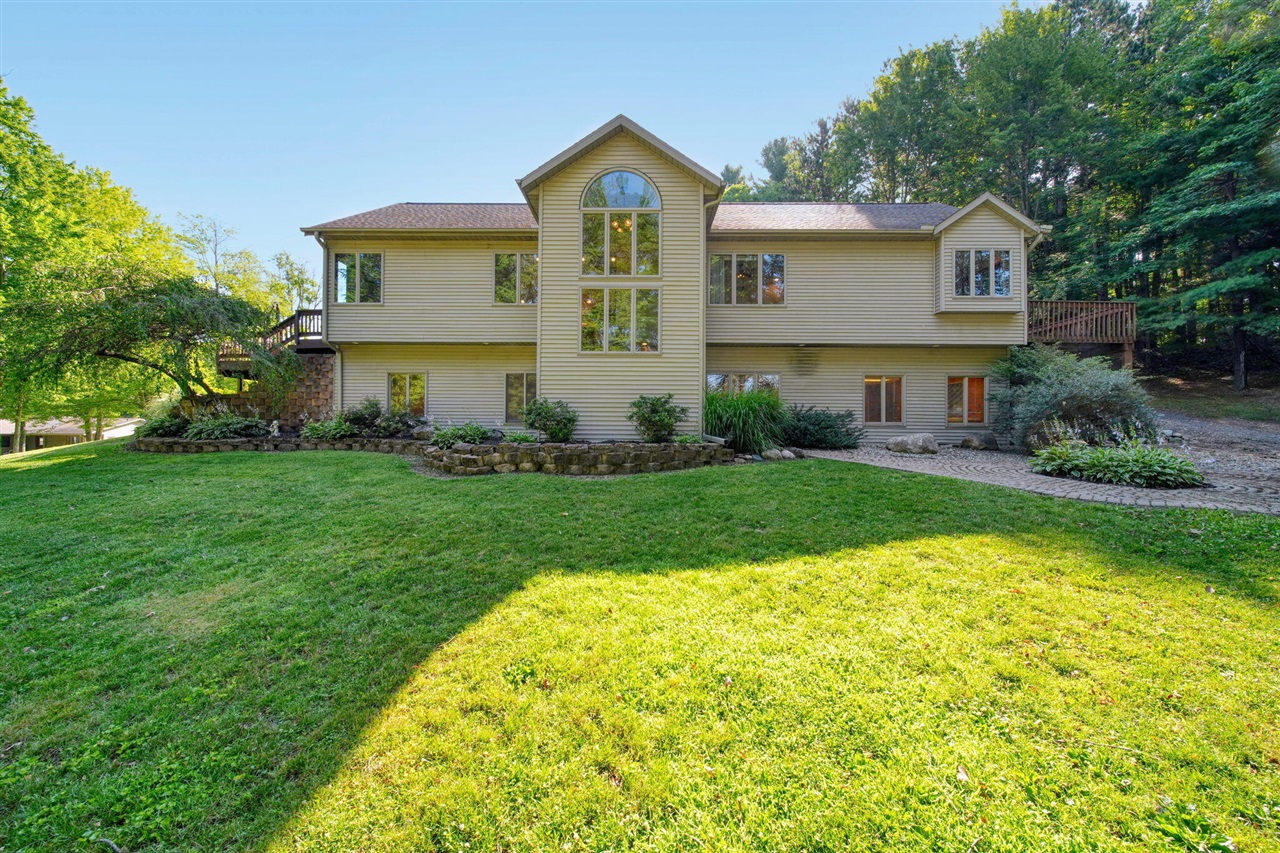 6823 Folks Road Horton, MI 49246 - Photo 7 of 99