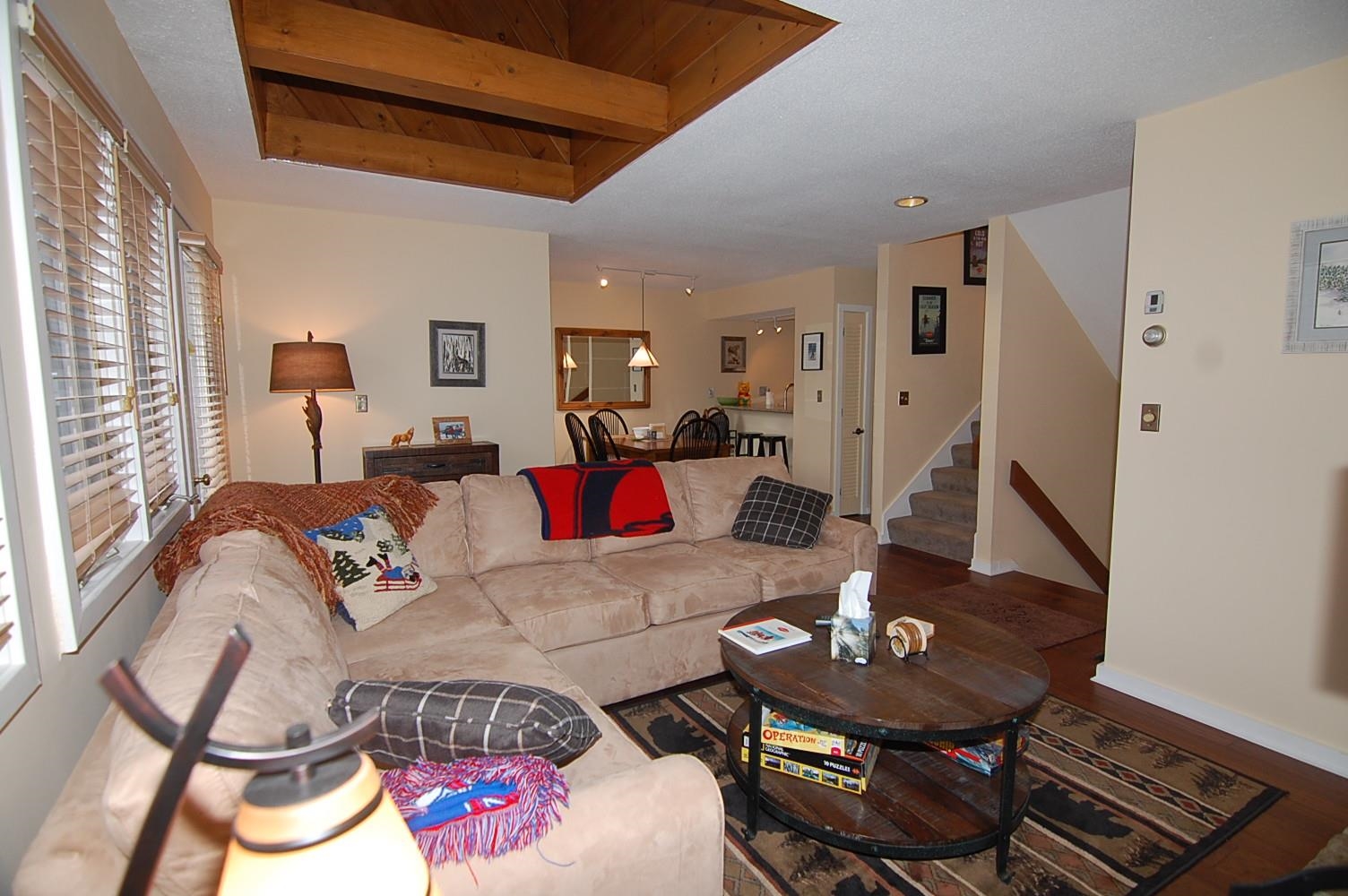 6 High Point Drive, Unit 402 Stratton, VT 05155 - Photo 4 of 17 Gallery Image 4
