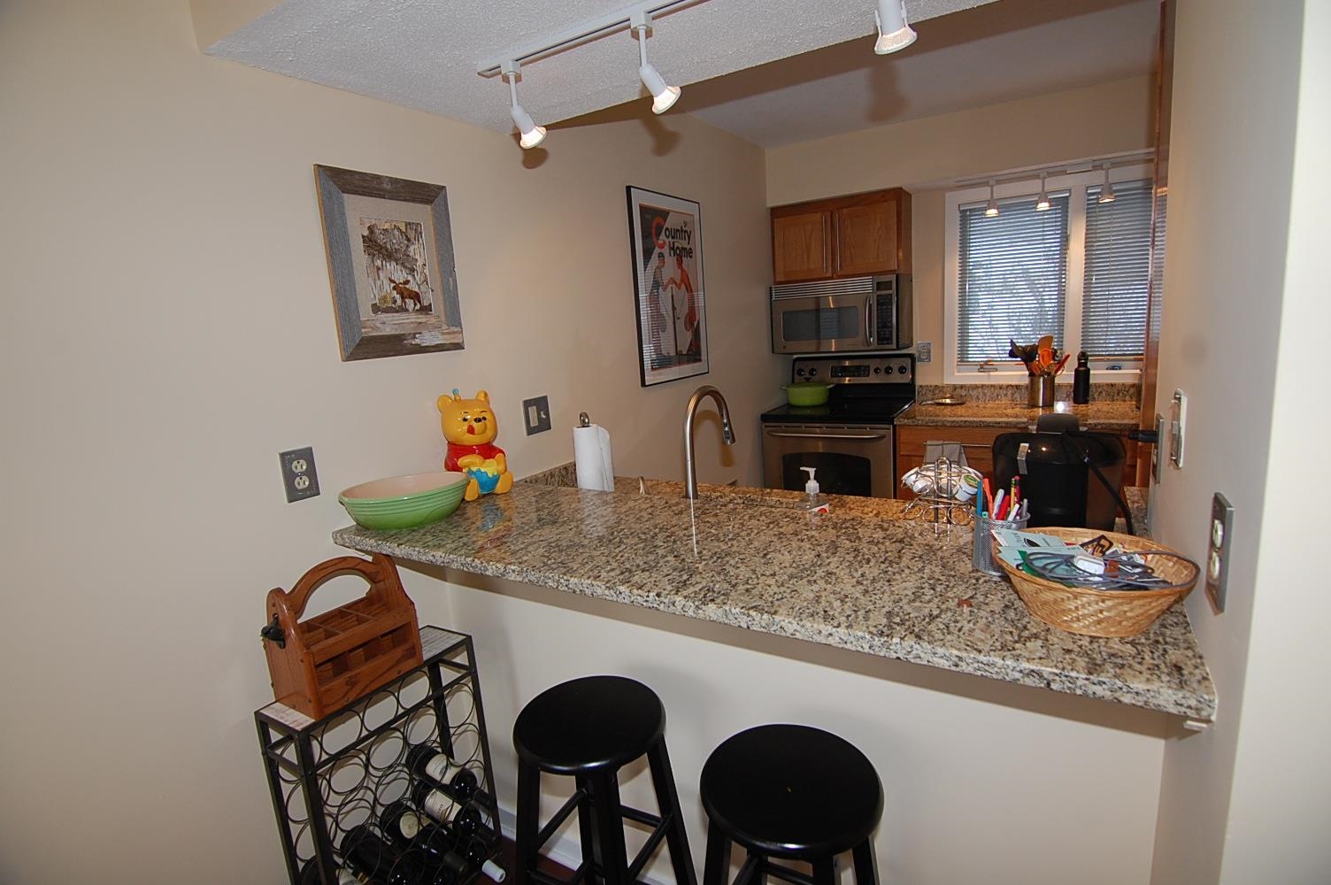 6 High Point Drive, Unit 402 Stratton, VT 05155 - Photo 10 of 17 Gallery Image 10