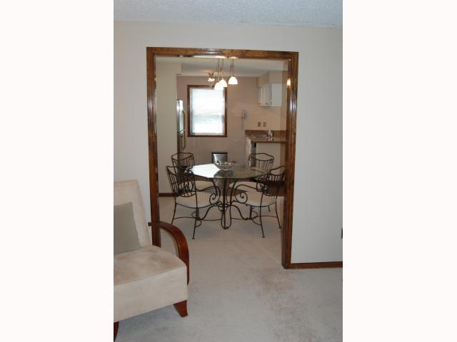 5591 Davidson Road Hilliard, OH 43026 - Photo 6 of 15 Gallery Image 6