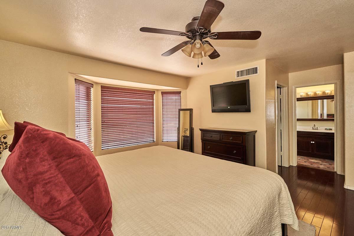 497 West Smoke Tree Road Gilbert, AZ 85233 - Photo 17 of 31 Master Bedroom3