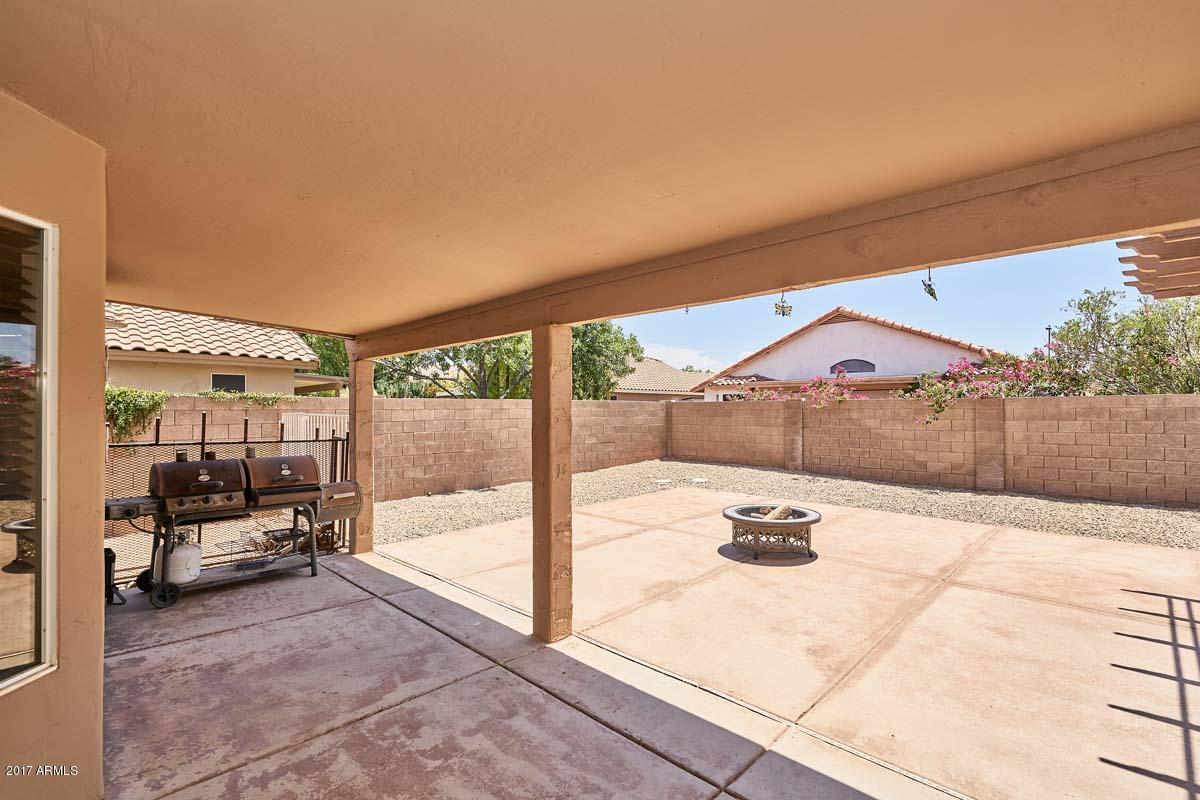 497 West Smoke Tree Road Gilbert, AZ 85233 - Photo 28 of 31 Covered Patio4