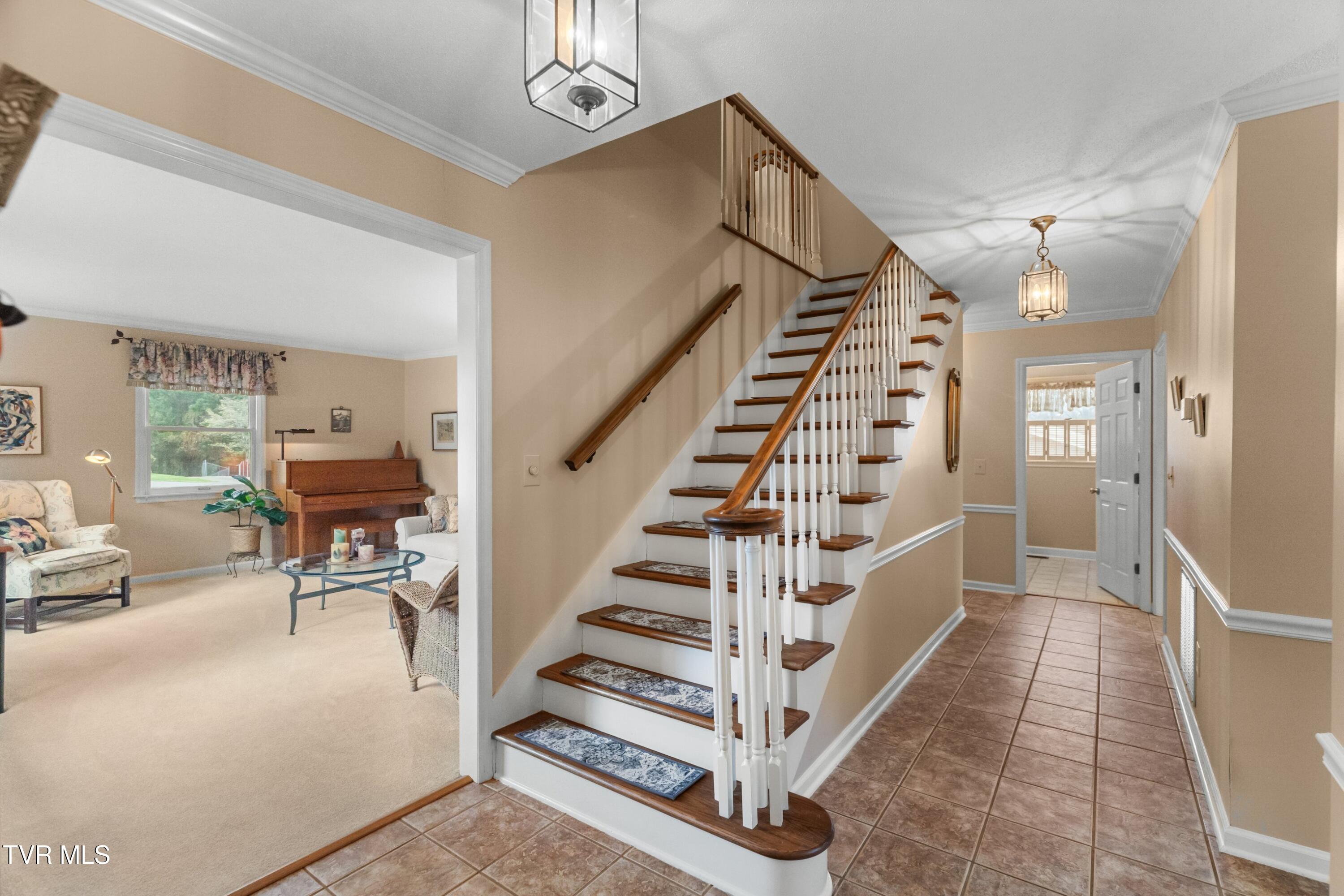 1204 Rambling Court Greeneville, TN 37743 - Photo 12 of 54 008-1204RamblingCourt-Greeneville-TN-377